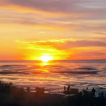 بيت للعطل Luette Strandhuus