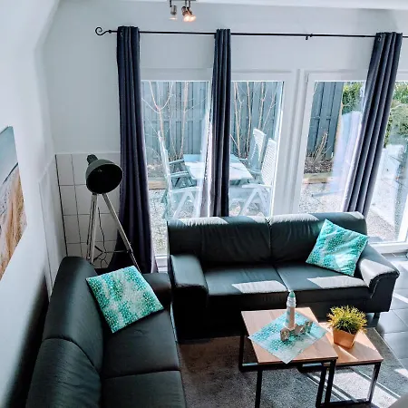 Luette Strandhuus Holiday home